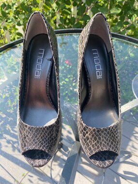 Moda Spana Heels Size 7